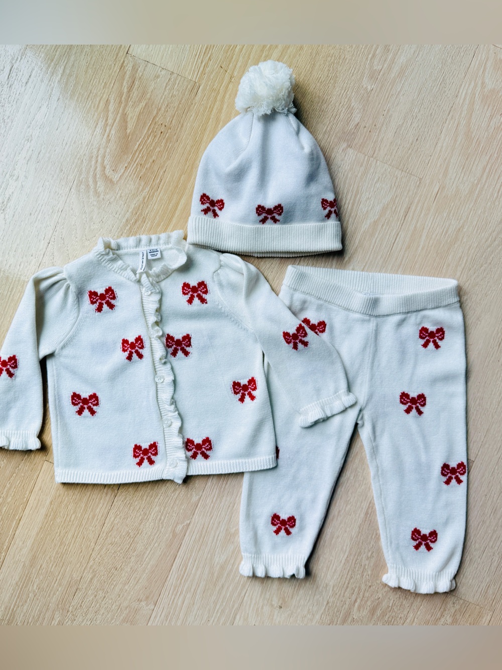 Janie and Jack Baby Bow Ruffle outfit - Cardigan, Pant & Pom Beanie Hat - 6-12M